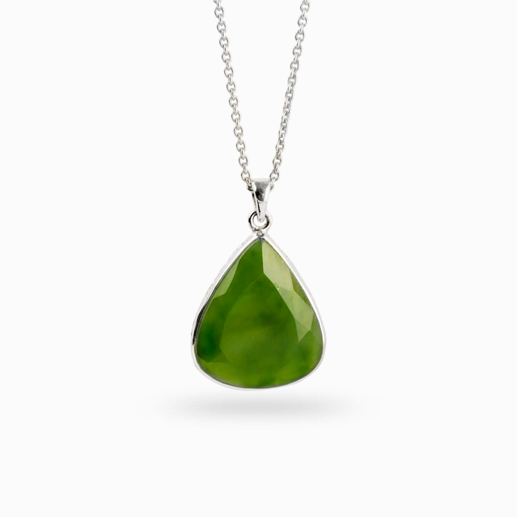 Green Faceted Tear Nephrite Jade Necklace
