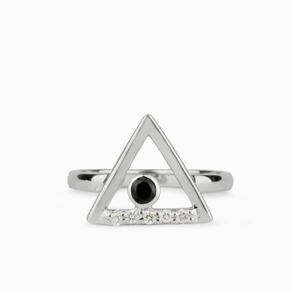 Triangulo: Black Spinel gem & Diamond Band Ring Made in Earth