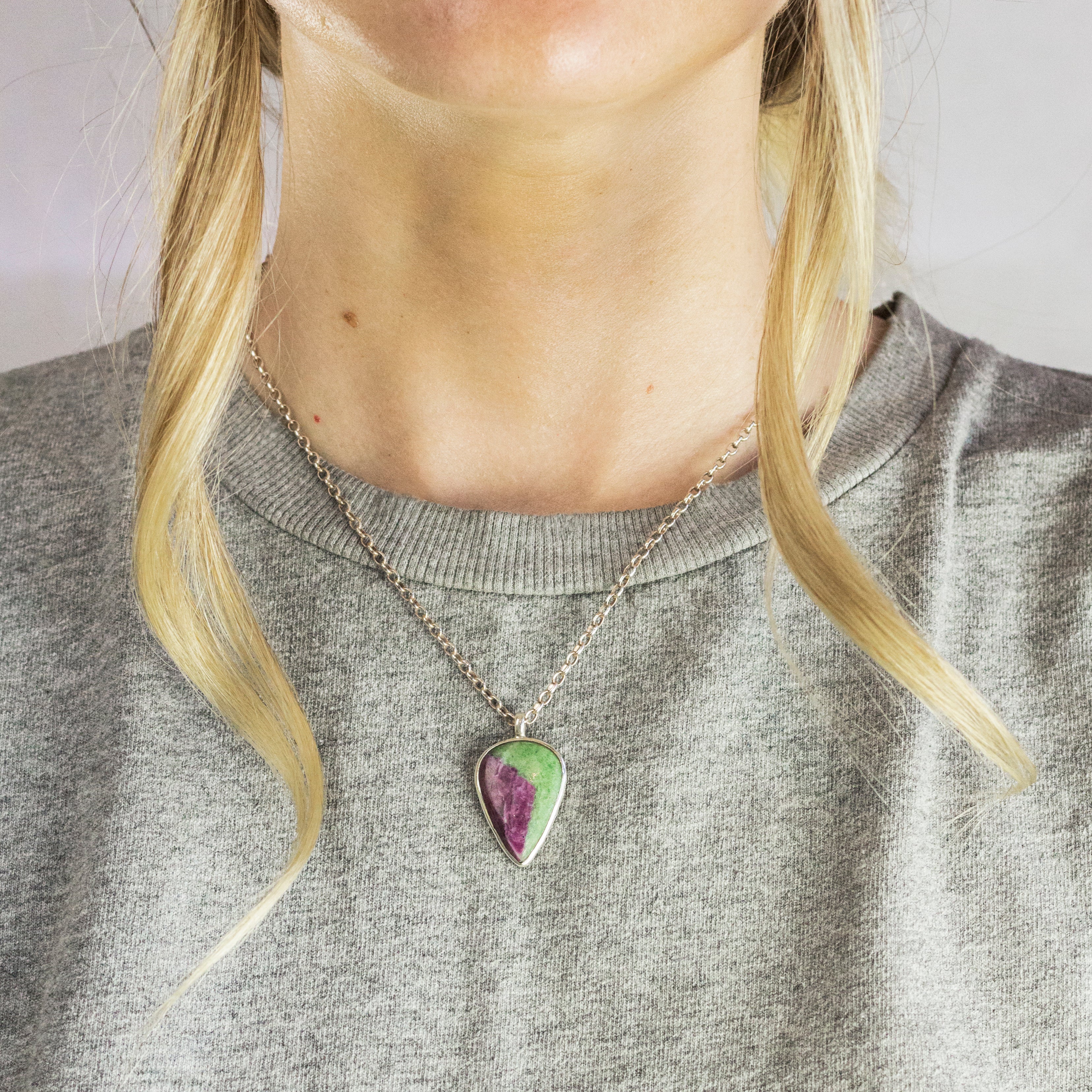 Model Wearing Tear Cabochon Ruby Zoisite Necklace 