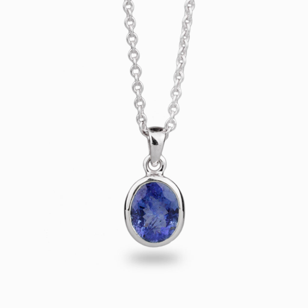 Oval faceted violet-blue Tanzanite Necklace