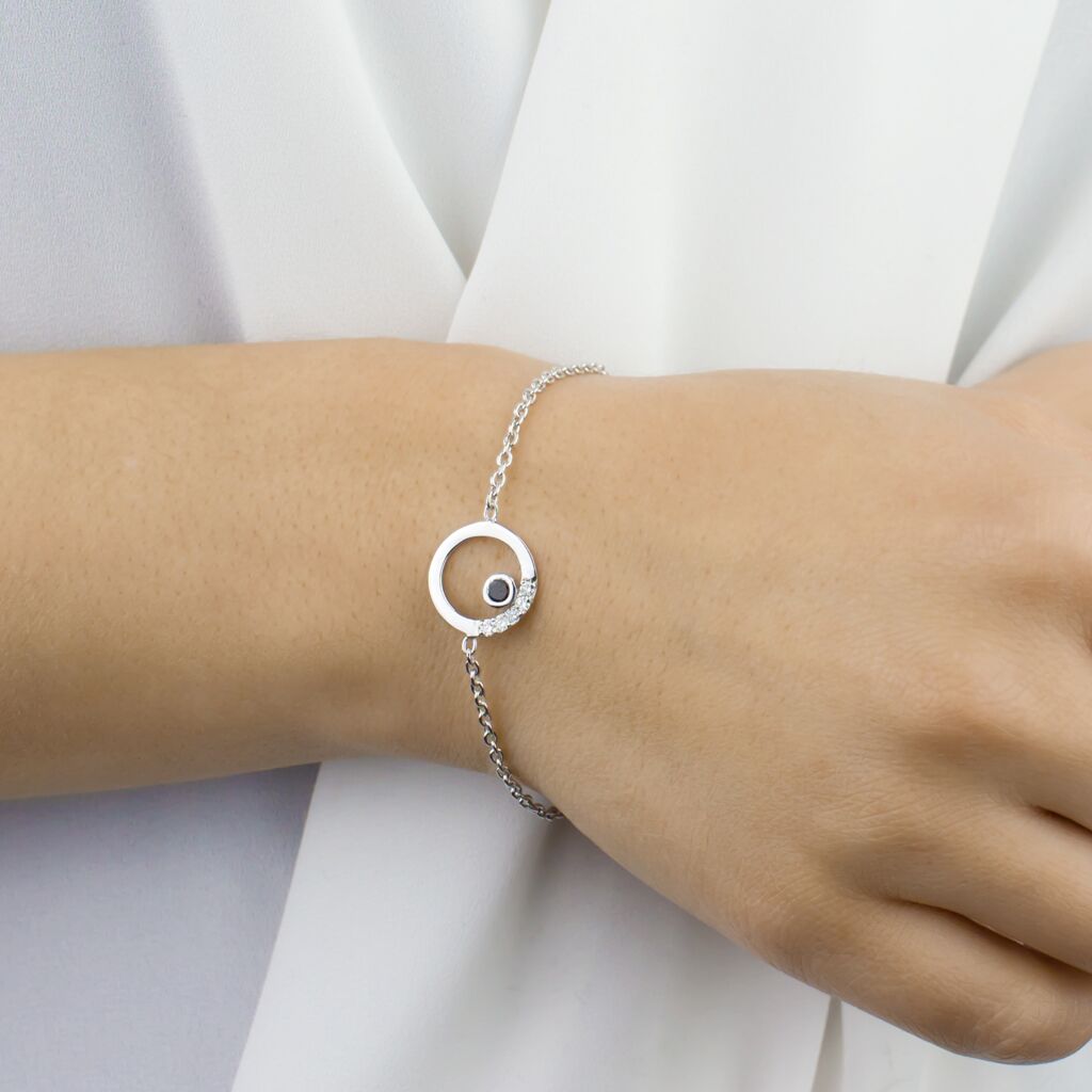 Cercle: Black Spinel & Diamond Bracelet on Model