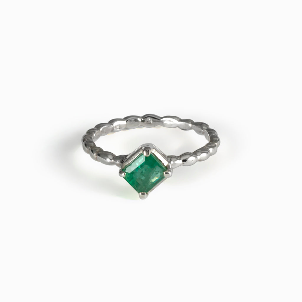 Green EMERALD RING Made in Earth