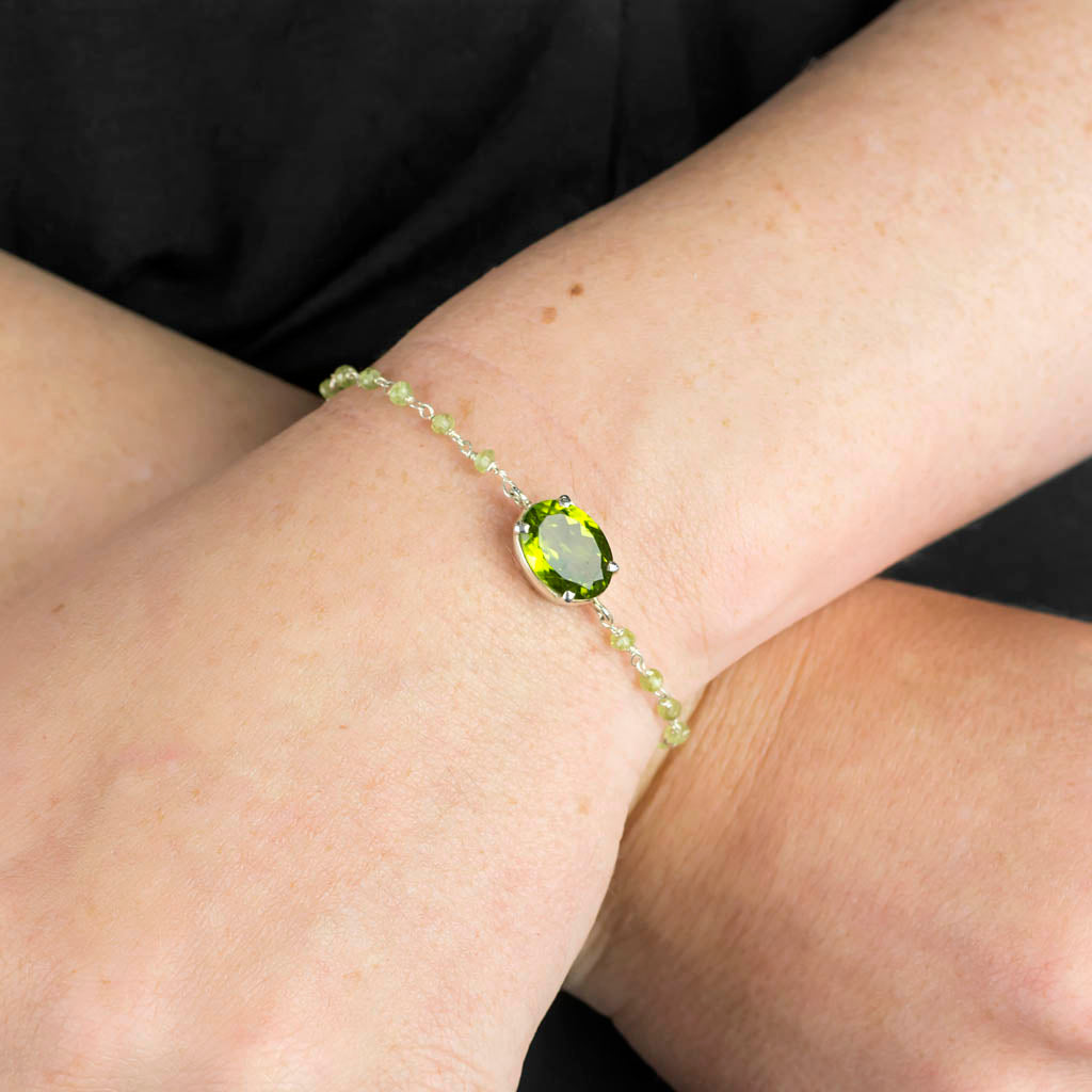 Faceted green Peridot Bracelet and peridot beaded bracelet Made In earth
