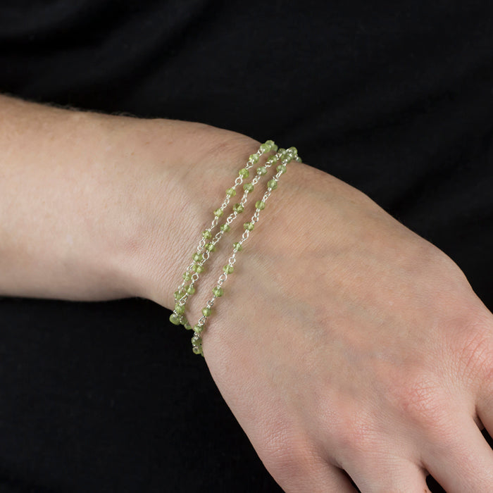 Peridot beaded chain bracelet on model