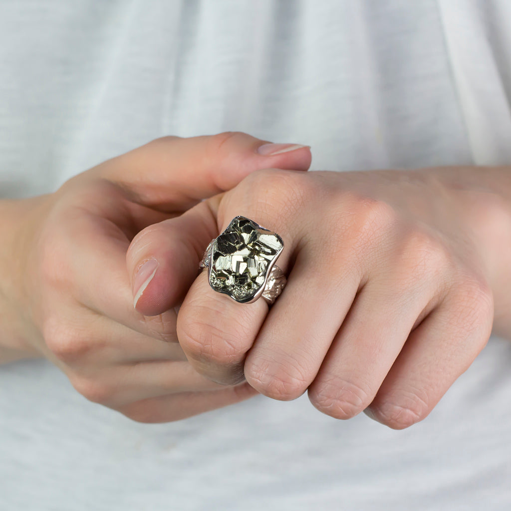 Pyrite ring on model